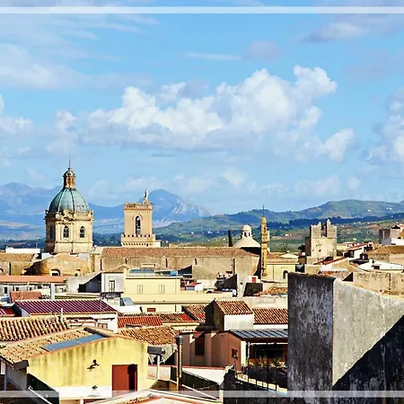 アパート Da Andrea アルカモ